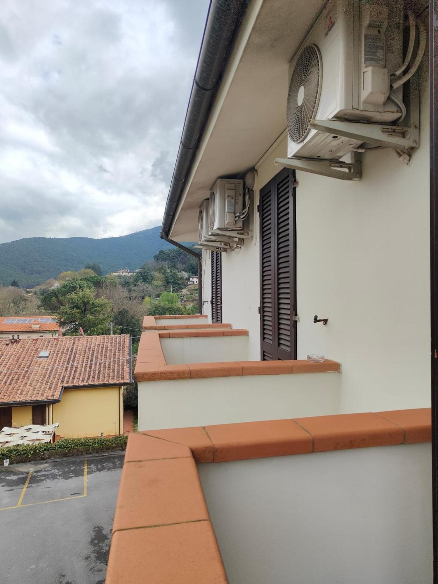 Hotel Ristorante Da Carlos Santa Maria Giudice エクステリア 写真