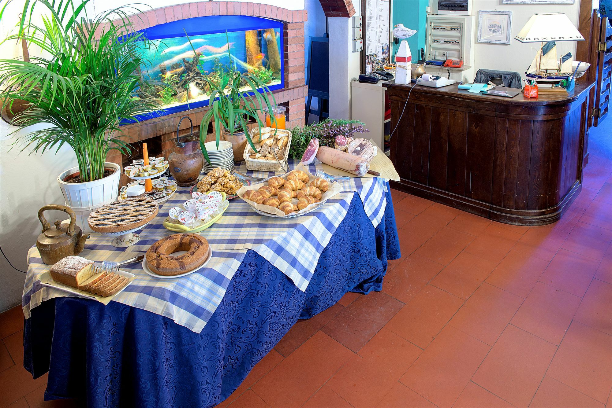 Hotel Ristorante Da Carlos Santa Maria Giudice エクステリア 写真